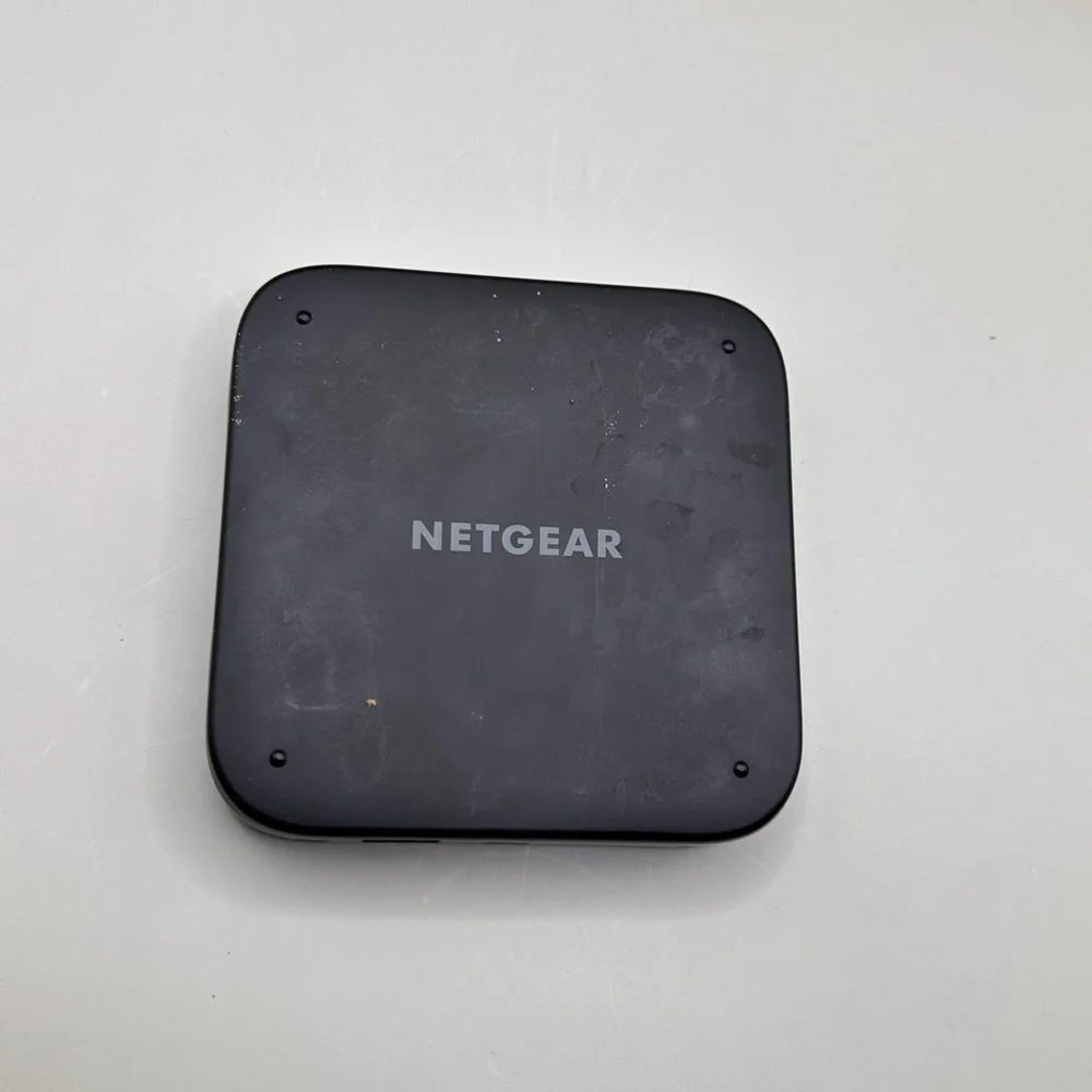 NETGEAR Model: MR6500 Nighthawk Router - Picture 3 of 3